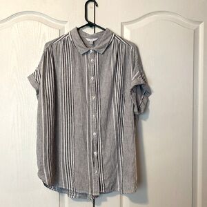 Time and Tru Button Down Shirt